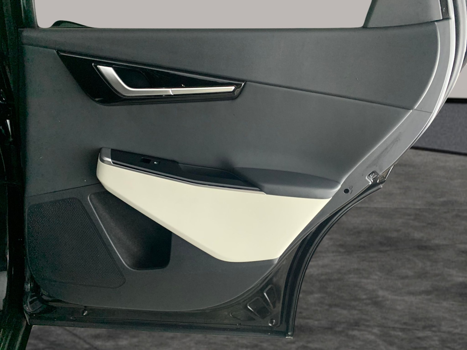 Used Kia EV6 2021 for sale - 76935082: Photo 30