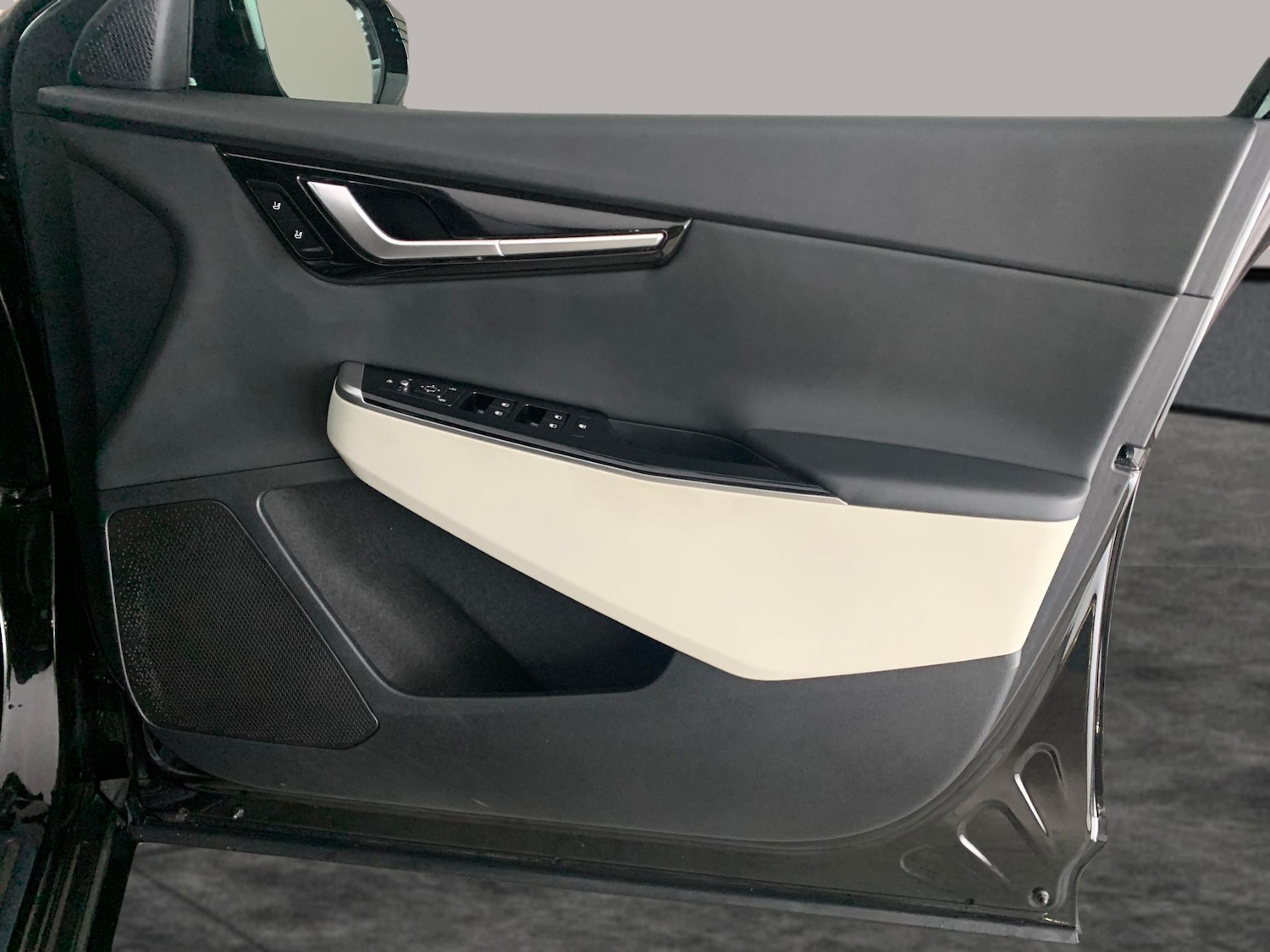 Used Kia EV6 2021 for sale - 76935082: Photo 31