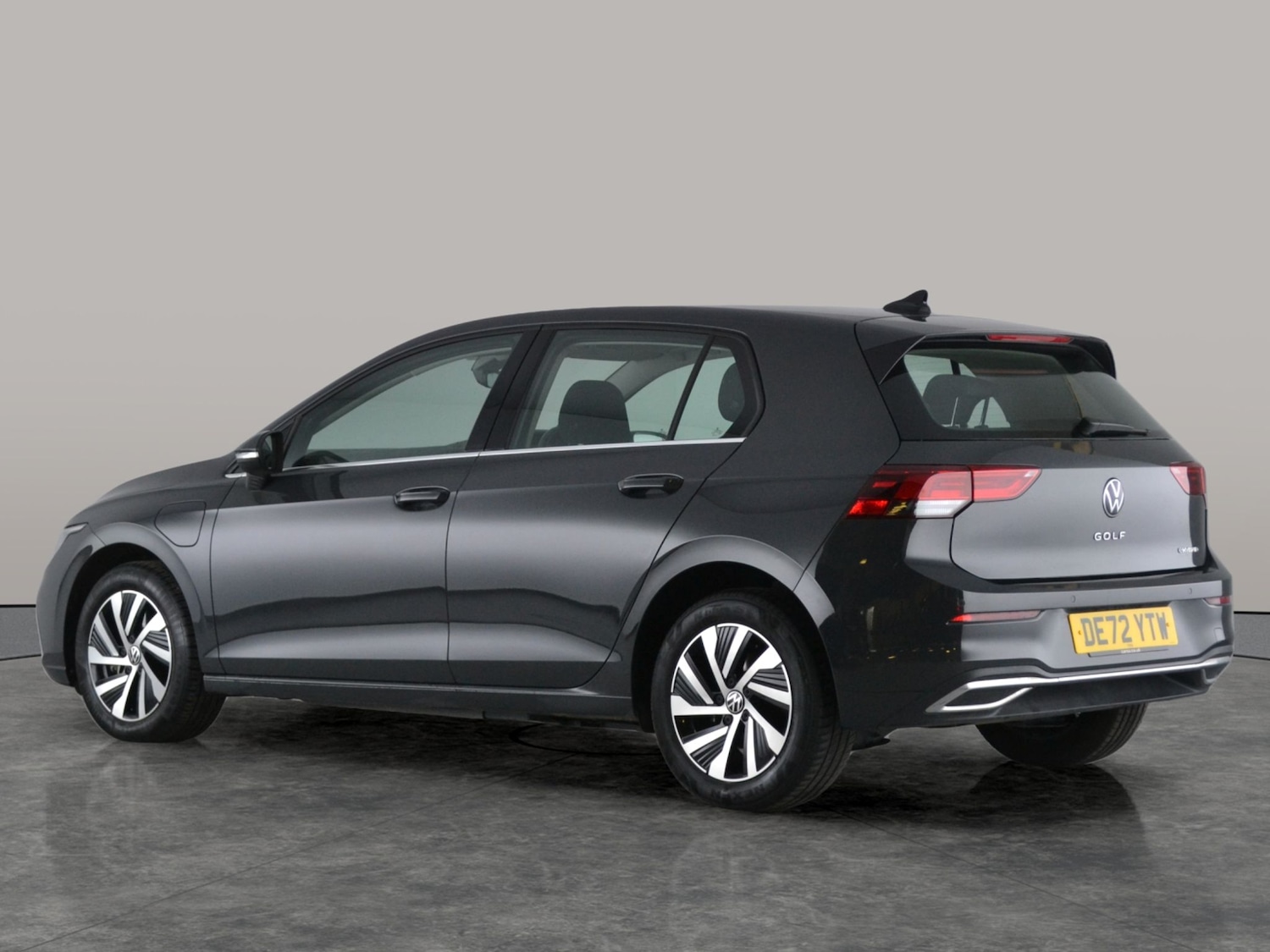 Used Volkswagen Golf 2022 for sale - 76682129: Photo 7