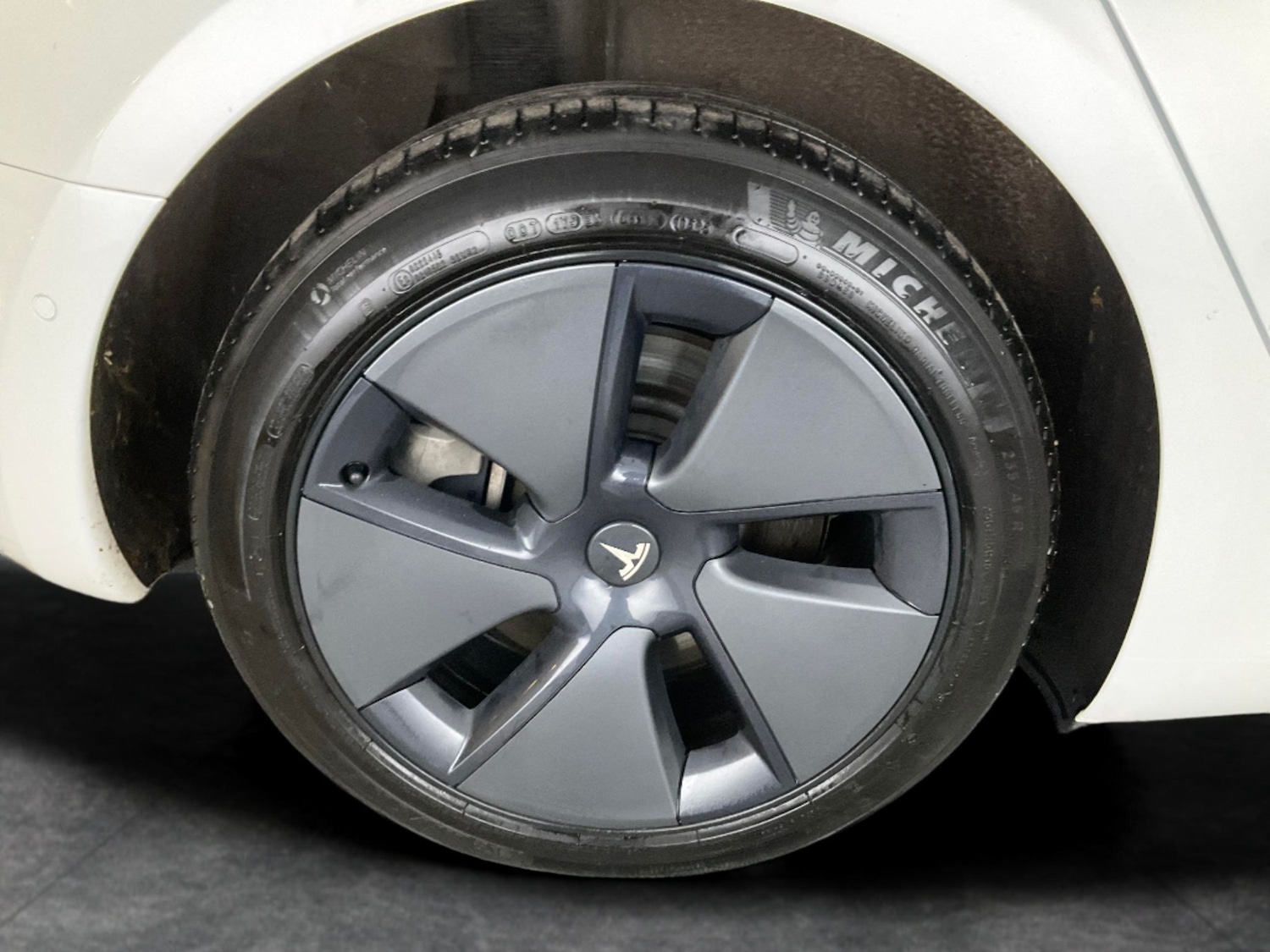 Used Tesla Model 3 2021 for sale - 76382943: Photo 37