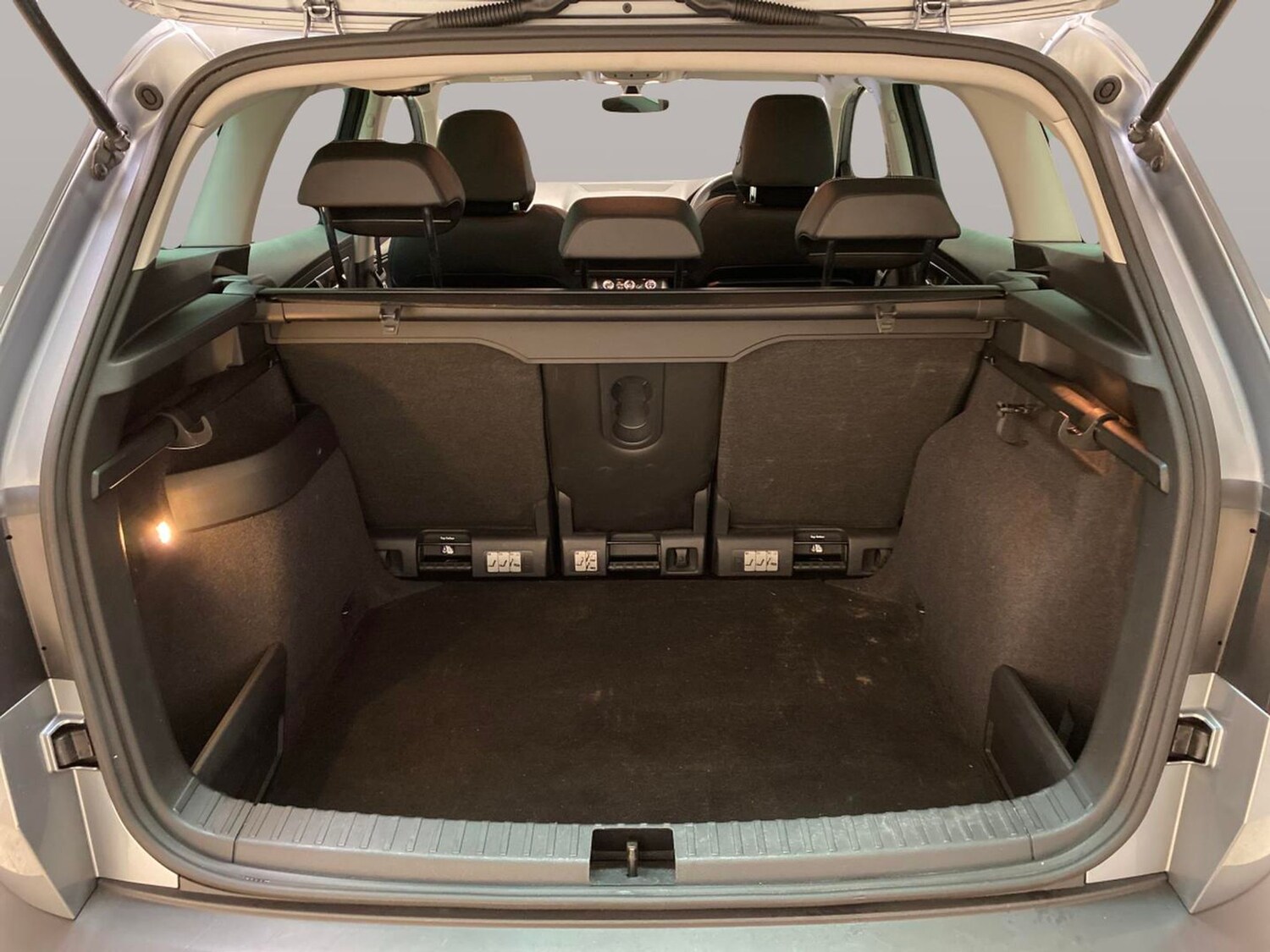 Used Skoda Karoq 2019 for sale - 77814979: Photo 31