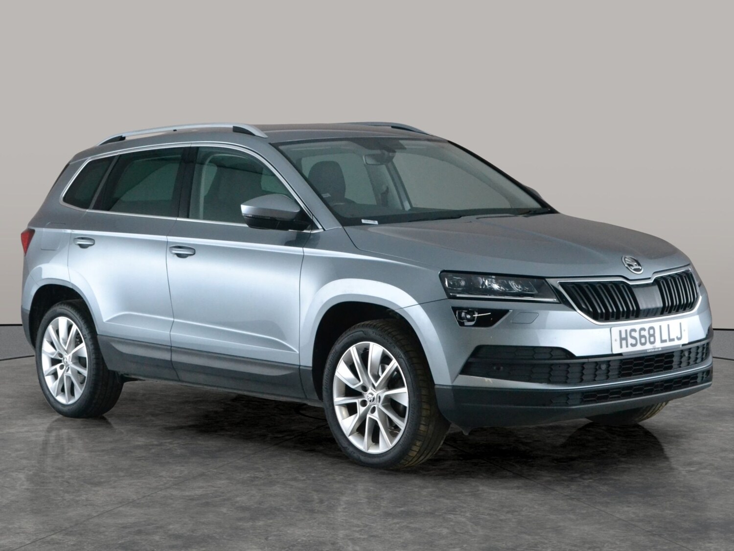 Used Skoda Karoq 2019 for sale - 77814979: Photo 8