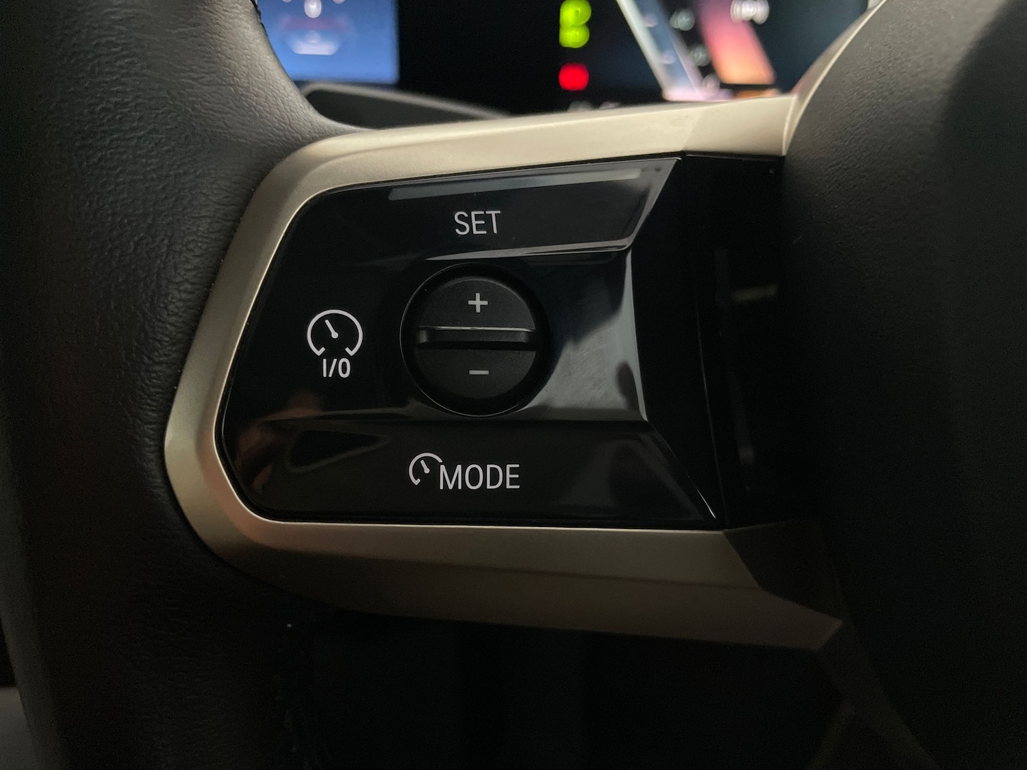 Used BMW iX 2022 for sale - 76526005: Photo 32