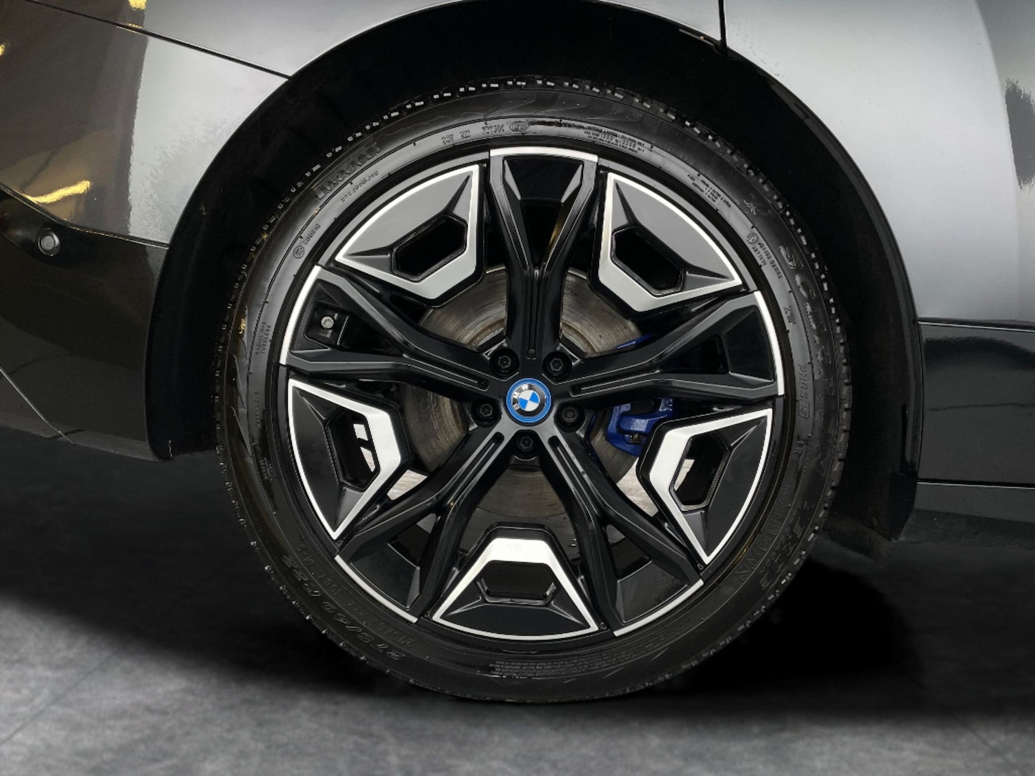 Used BMW iX 2022 for sale - 76526005: Photo 40