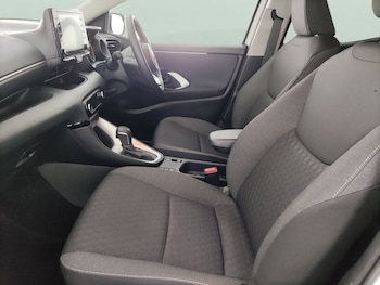 Used Toyota Yaris 2023 for sale - 78537297: Photo