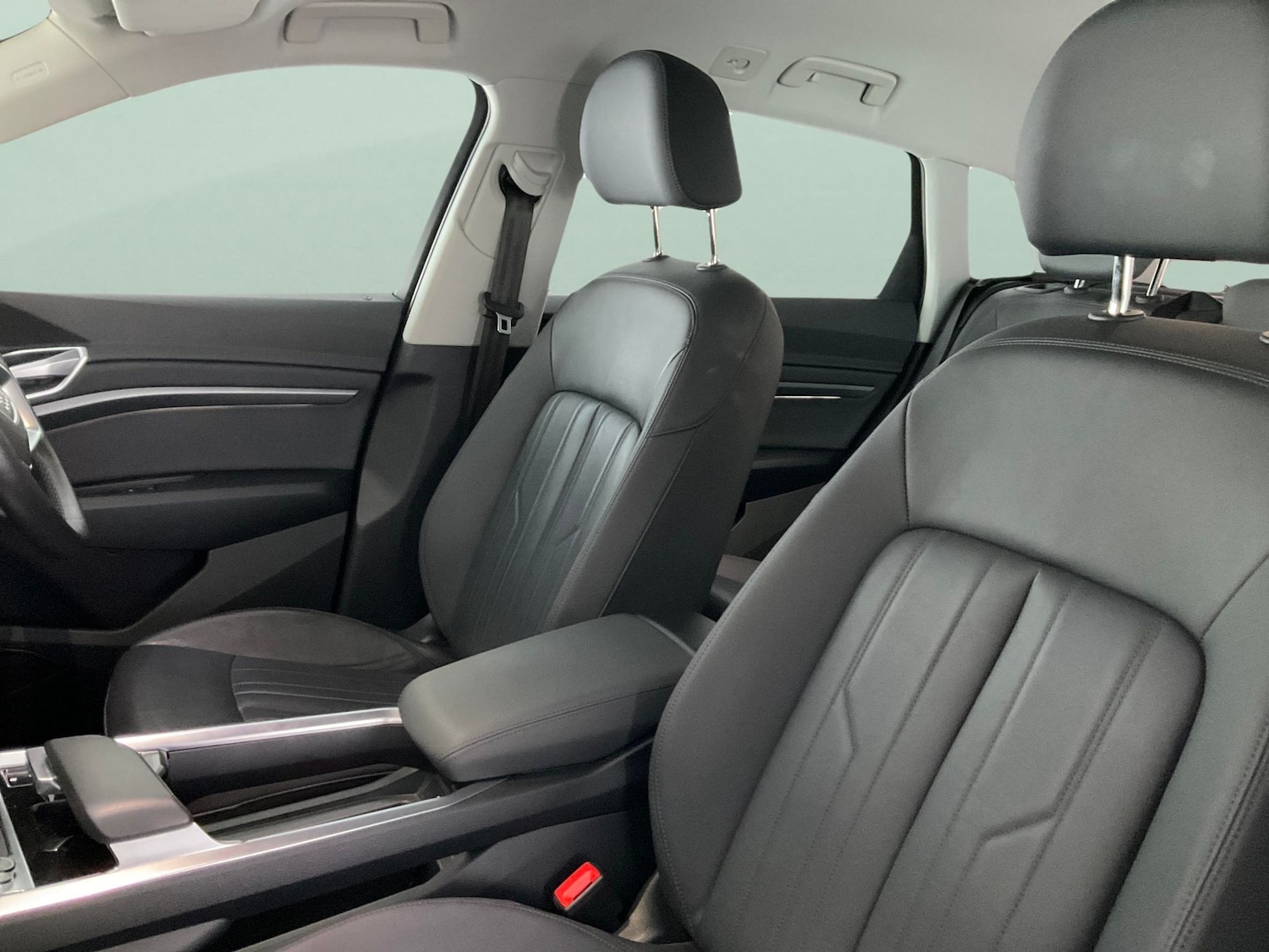 Used Audi e-tron 2022 for sale - 76467543: Photo 8