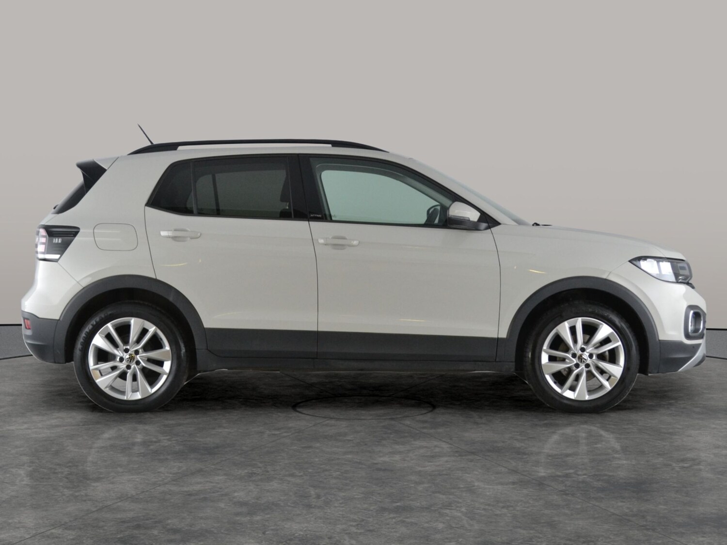 Used Volkswagen T-Cross 2022 for sale - 77462215: Photo 10