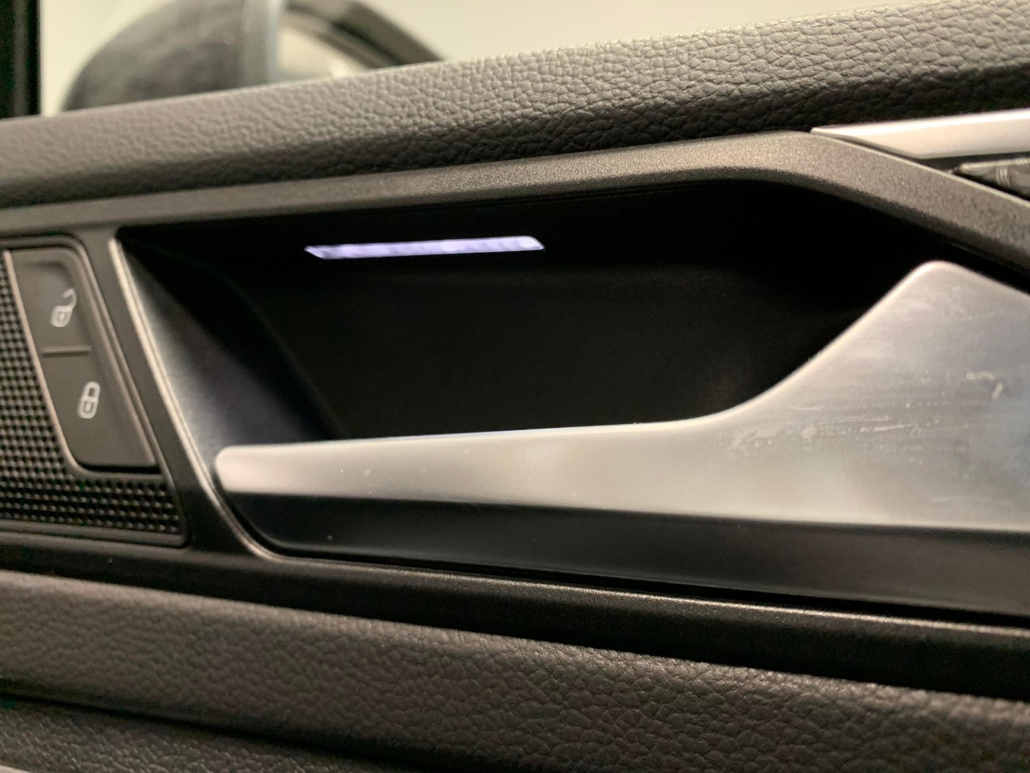 Used Volkswagen Tiguan 2022 for sale - 77043622: Photo 22