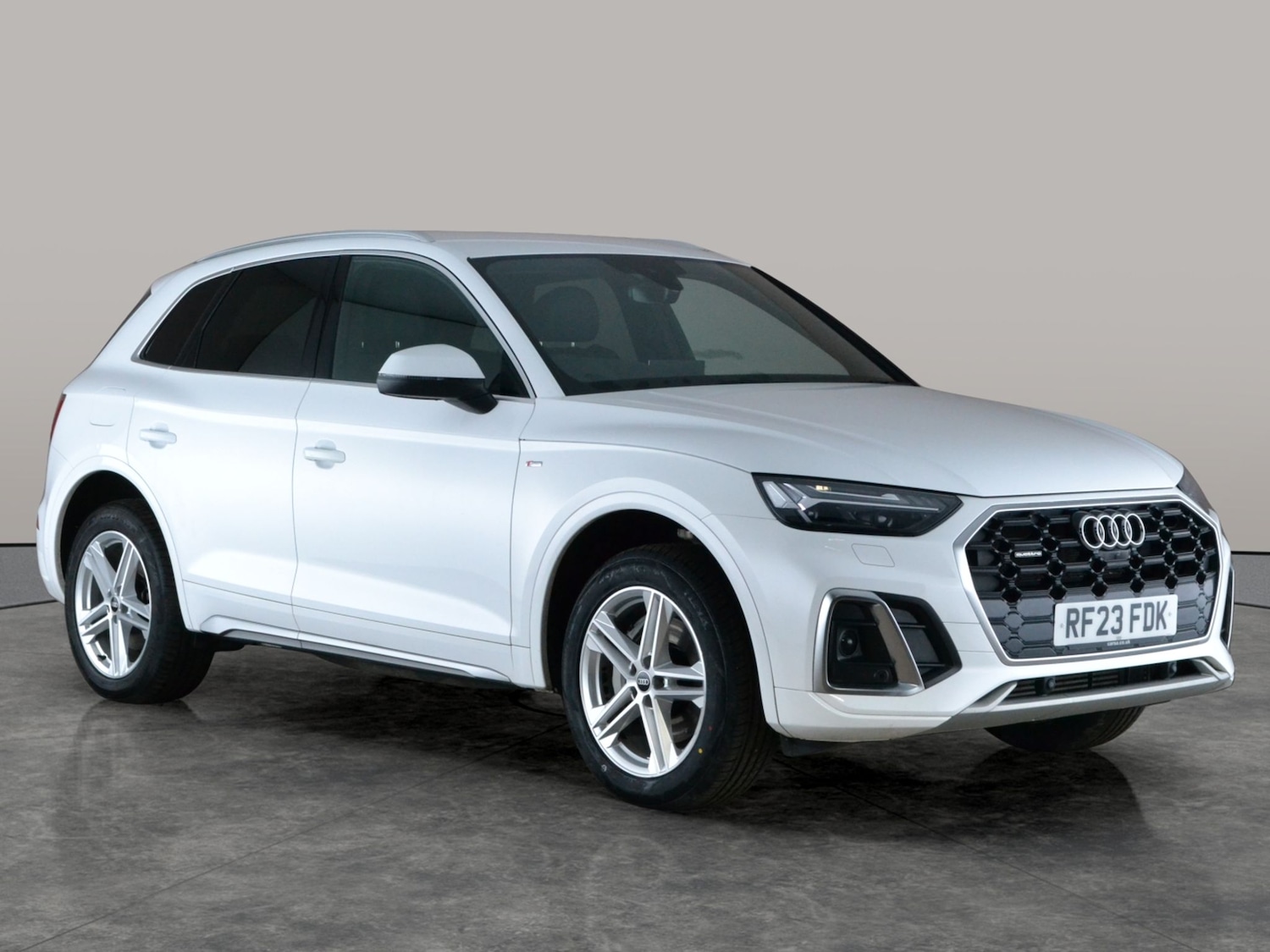 Used Audi Q5 2023 for sale - 77965661: Photo 8