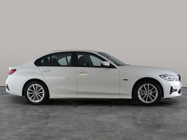 Used BMW 3 Series 2021 for sale - 76253517: Photo 12