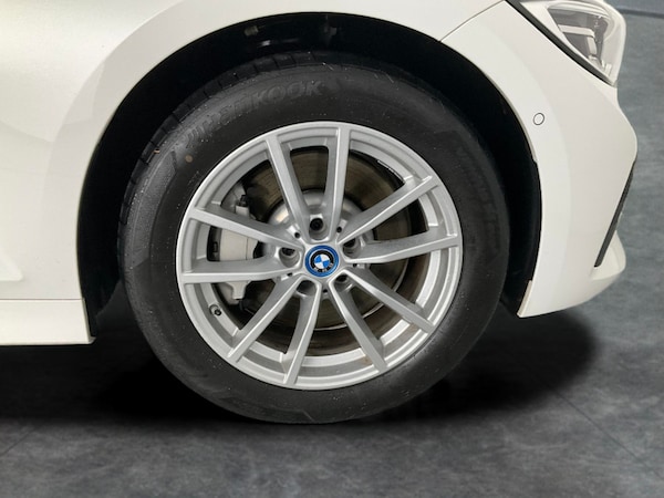 Used BMW 3 Series 2021 for sale - 76253517: Photo 31