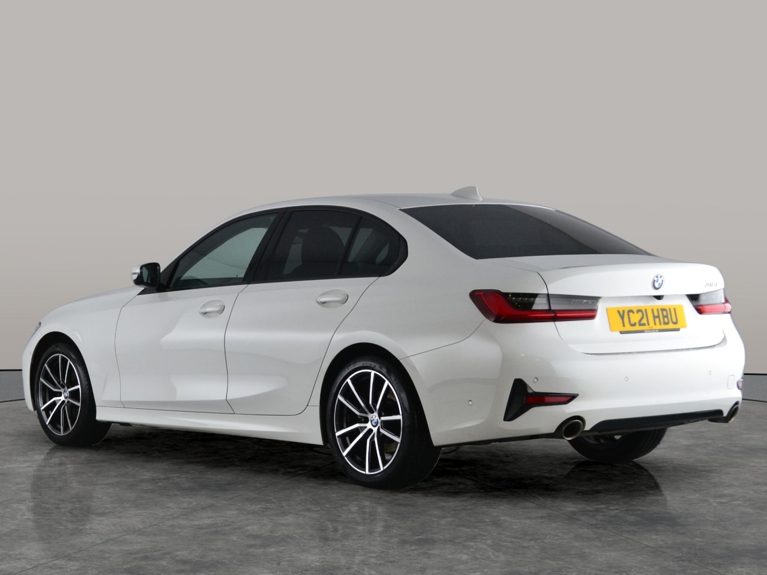 Used BMW 3 Series 2021 for sale - 76162463: Photo 11