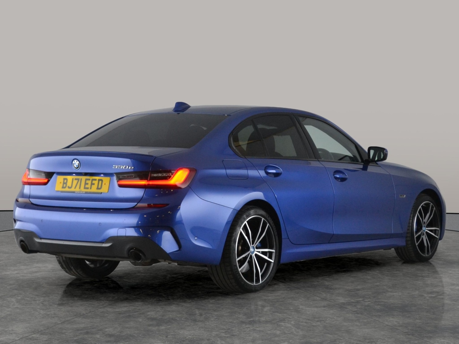 Used BMW 3 Series 2021 for sale - 76640897: Photo 11