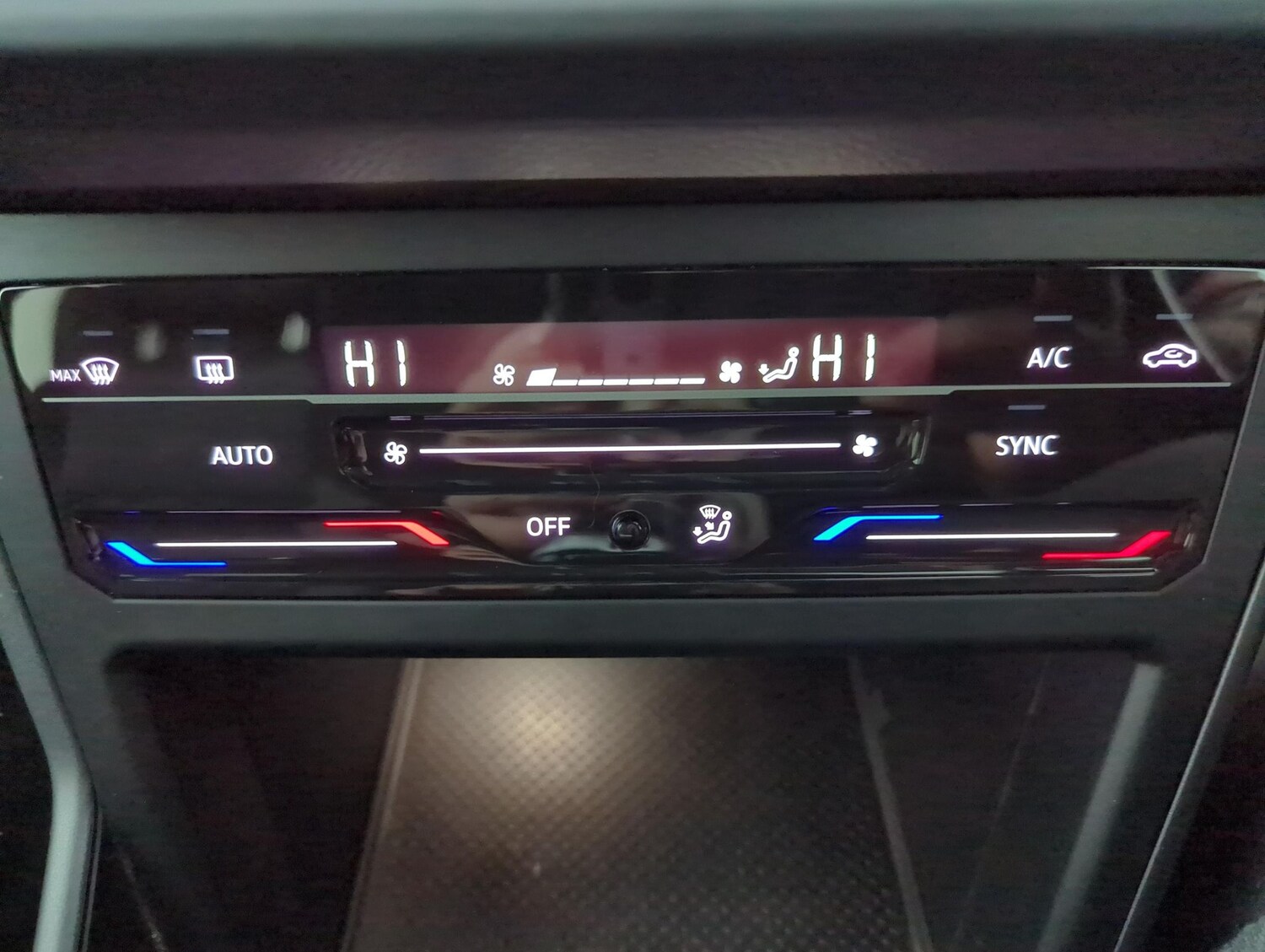 Used Volkswagen Polo 2022 for sale - 77804210: Photo 18