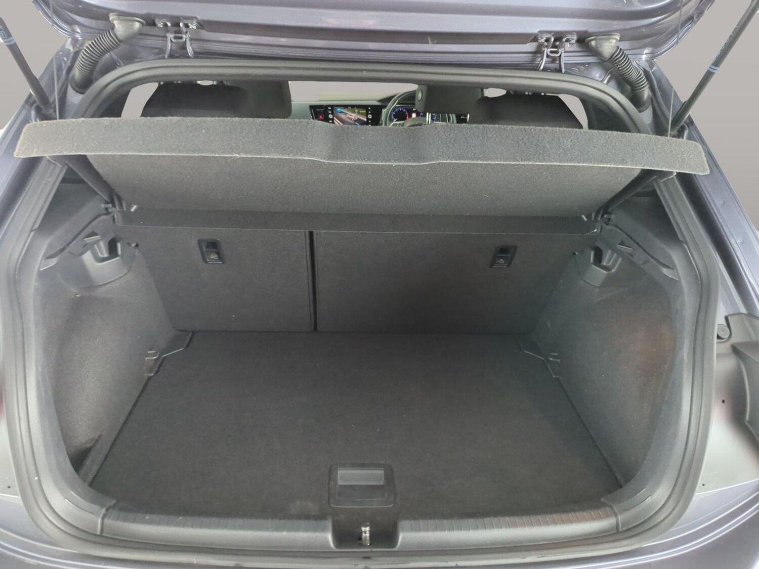 Used Volkswagen Polo 2022 for sale - 77804210: Photo 33