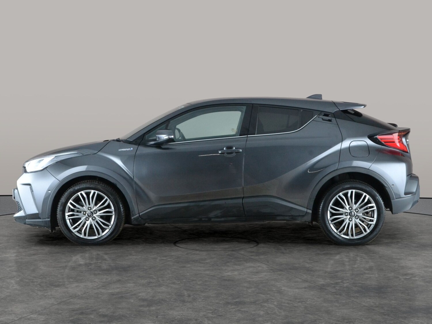 Used Toyota C-HR 2022 for sale - 77529941: Photo 14