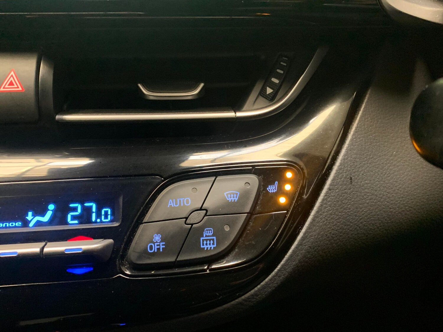 Used Toyota C-HR 2022 for sale - 77529941: Photo 17