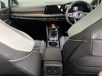 Used Volkswagen Golf 2022 for sale - 79172029: Photo