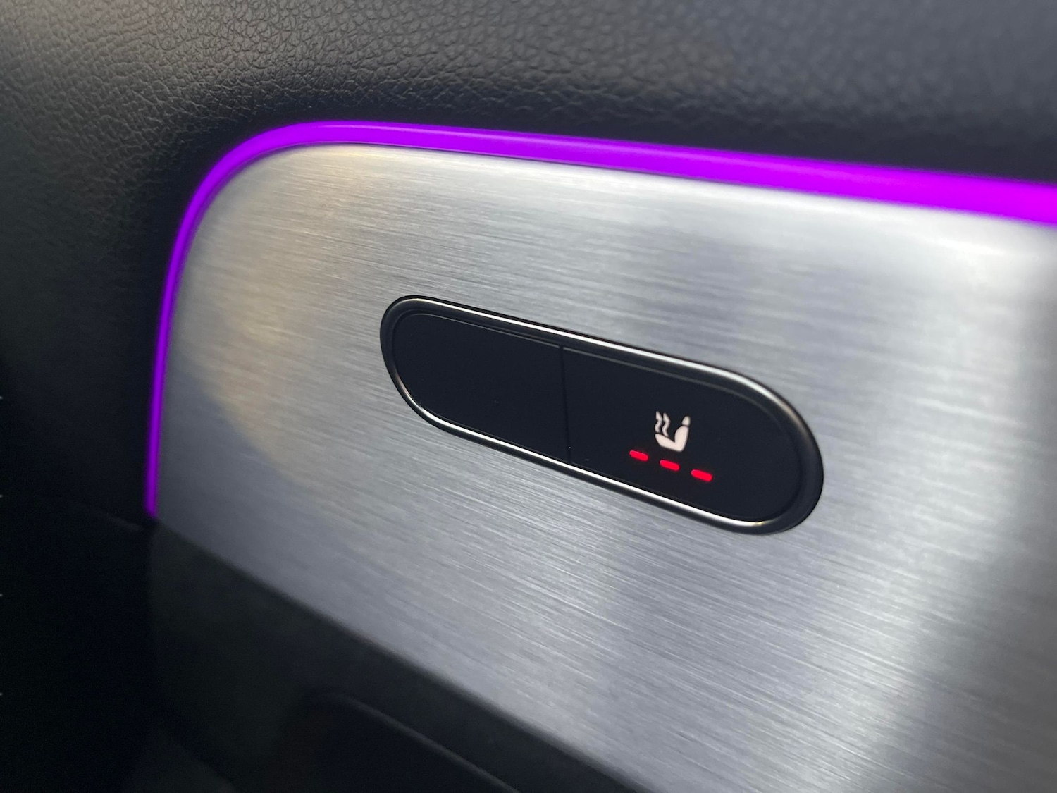 Used Mercedes-Benz EQA 2021 for sale - 76668749: Photo 20