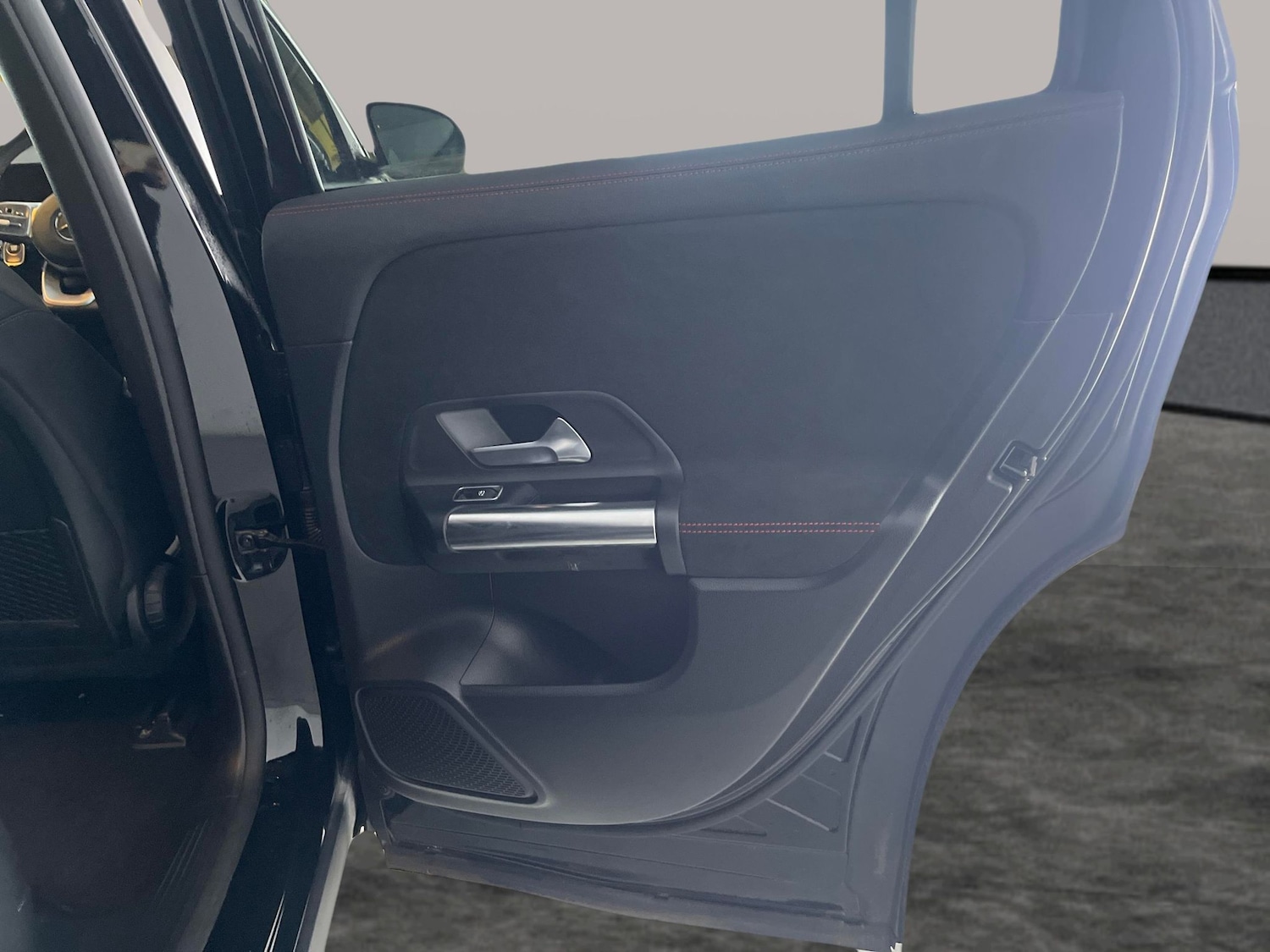 Used Mercedes-Benz EQA 2021 for sale - 76668749: Photo 31