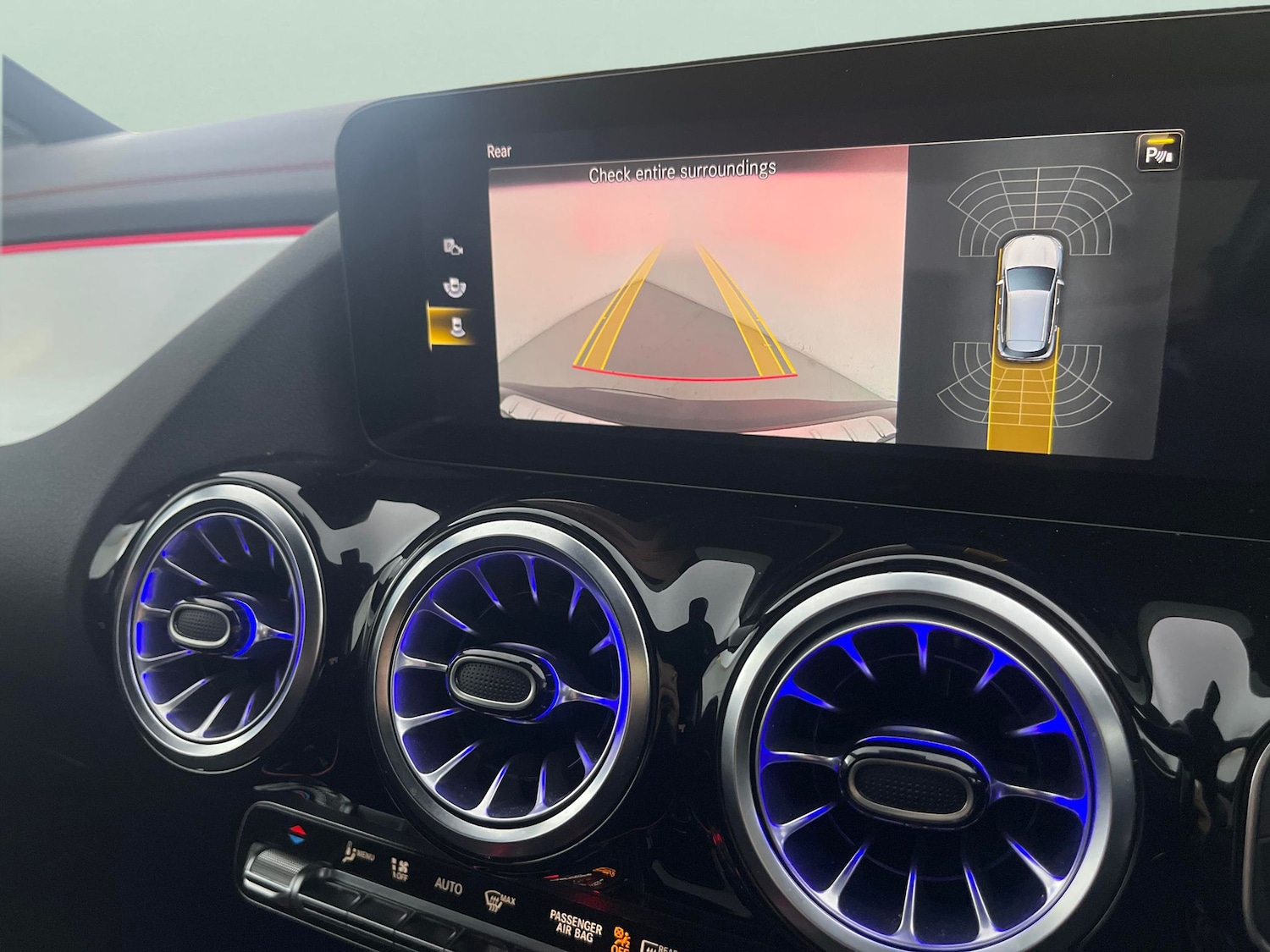 Used Mercedes-Benz EQA 2021 for sale - 76668749: Photo 5