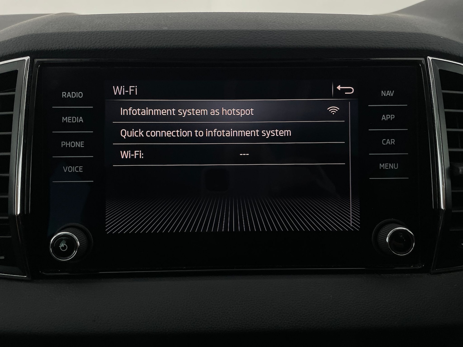 Used Skoda Karoq 2022 for sale - 76845805: Photo 15