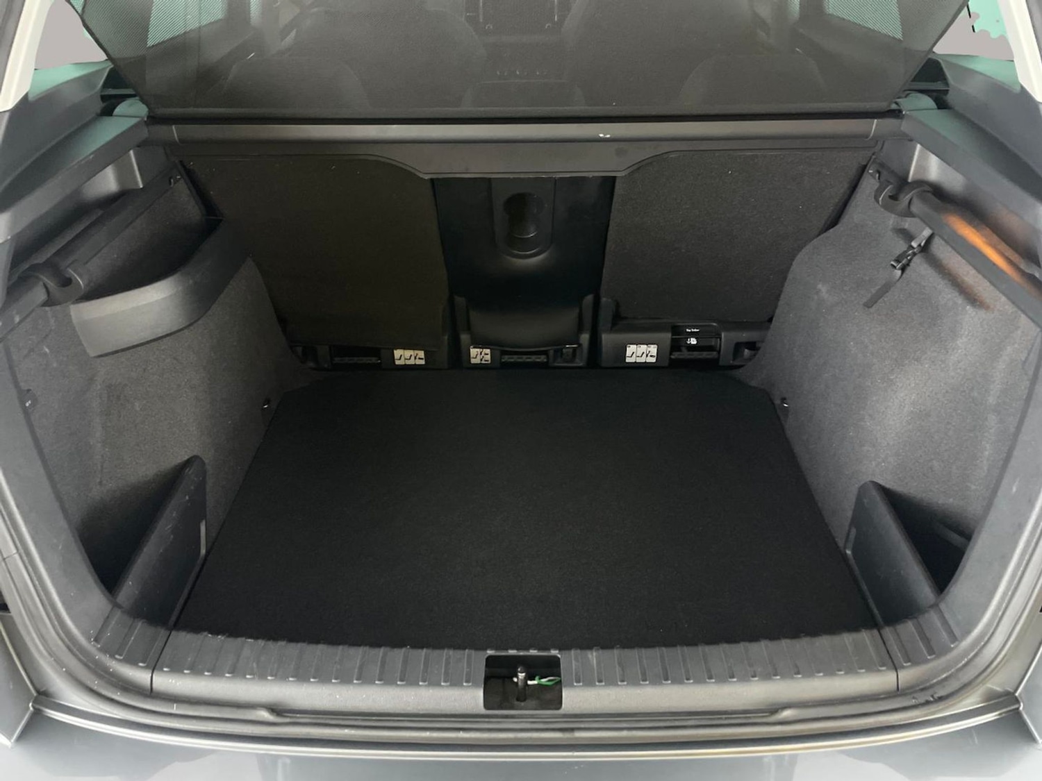 Used Skoda Karoq 2022 for sale - 76845805: Photo 33