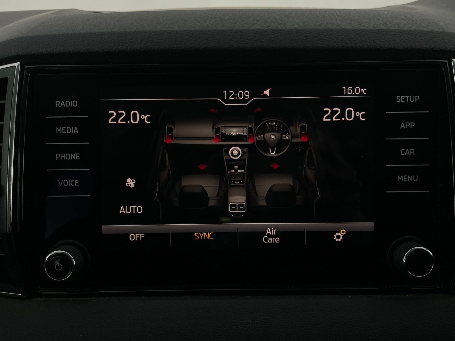 Used Skoda Karoq 2019 for sale - 77665408: Photo 20