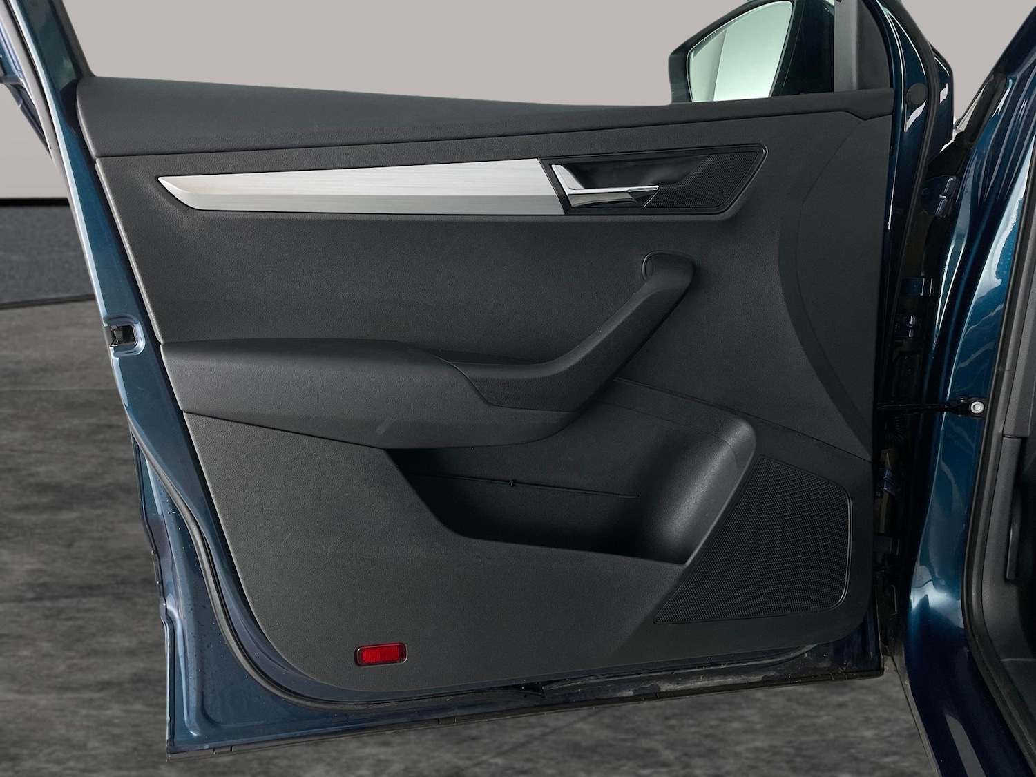 Used Skoda Karoq 2019 for sale - 77665408: Photo 28