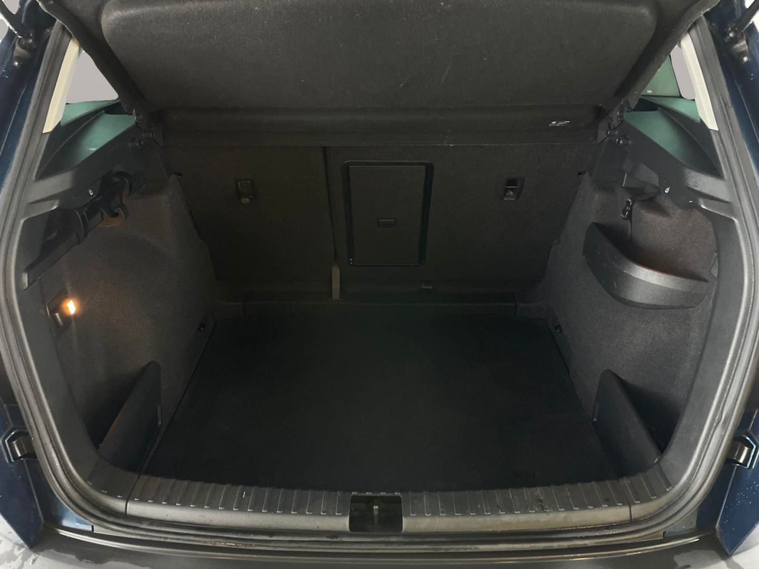 Used Skoda Karoq 2019 for sale - 77665408: Photo 32