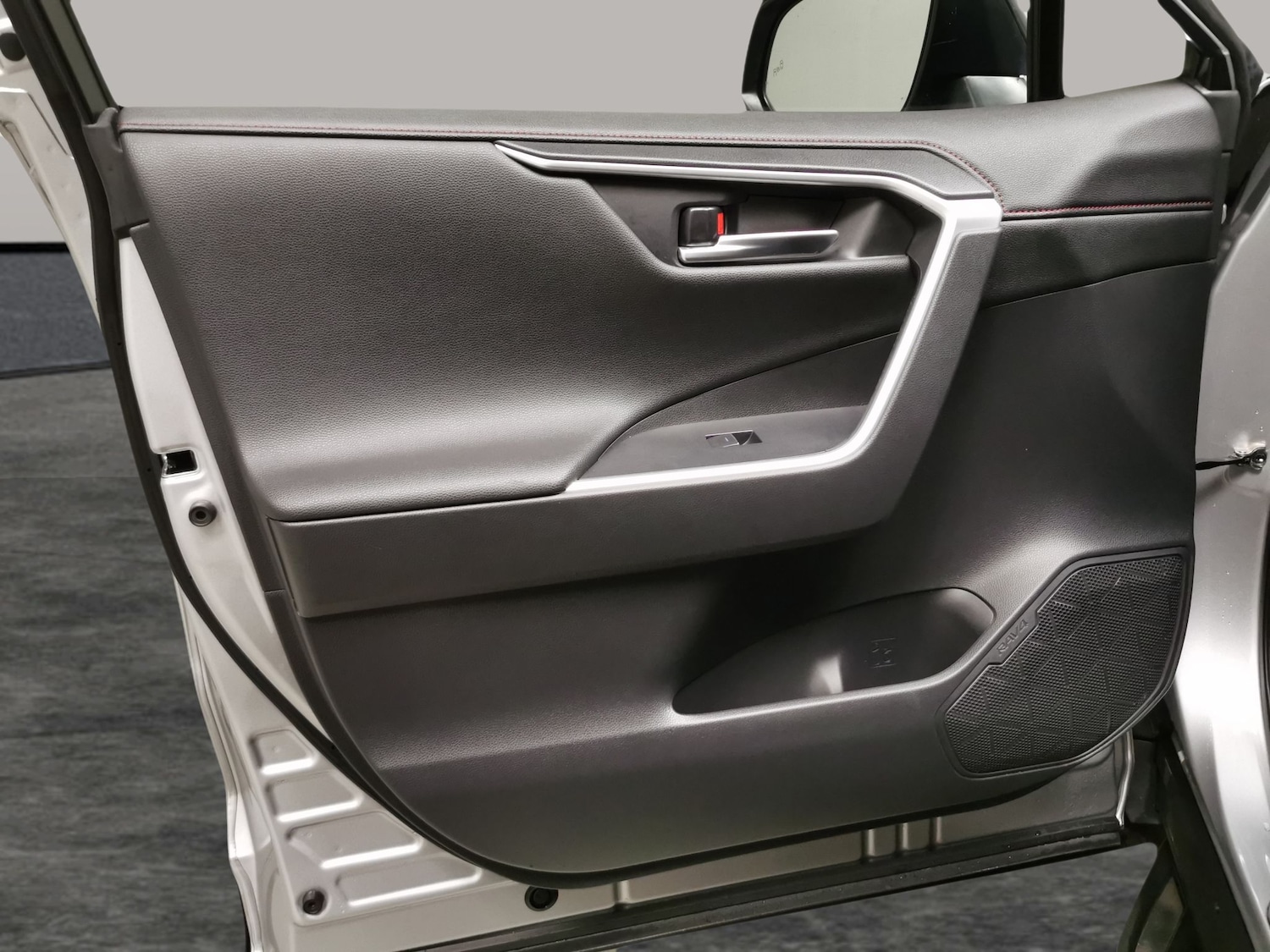 Used Toyota RAV4 2023 for sale - 77255809: Photo 26