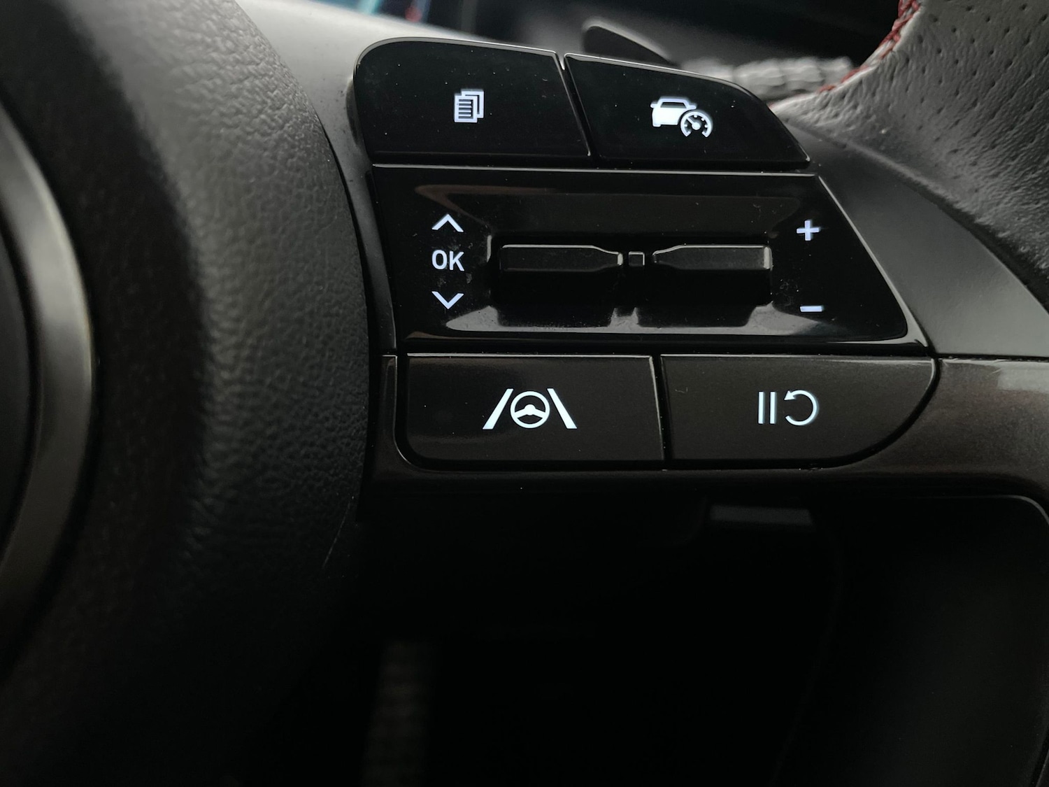 Used Hyundai TUCSON 2022 for sale - 76023409: Photo 32