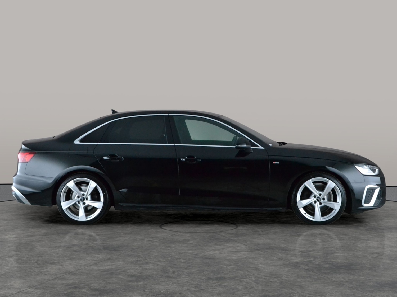 Used Audi A4 2020 for sale - 77679216: Photo 10