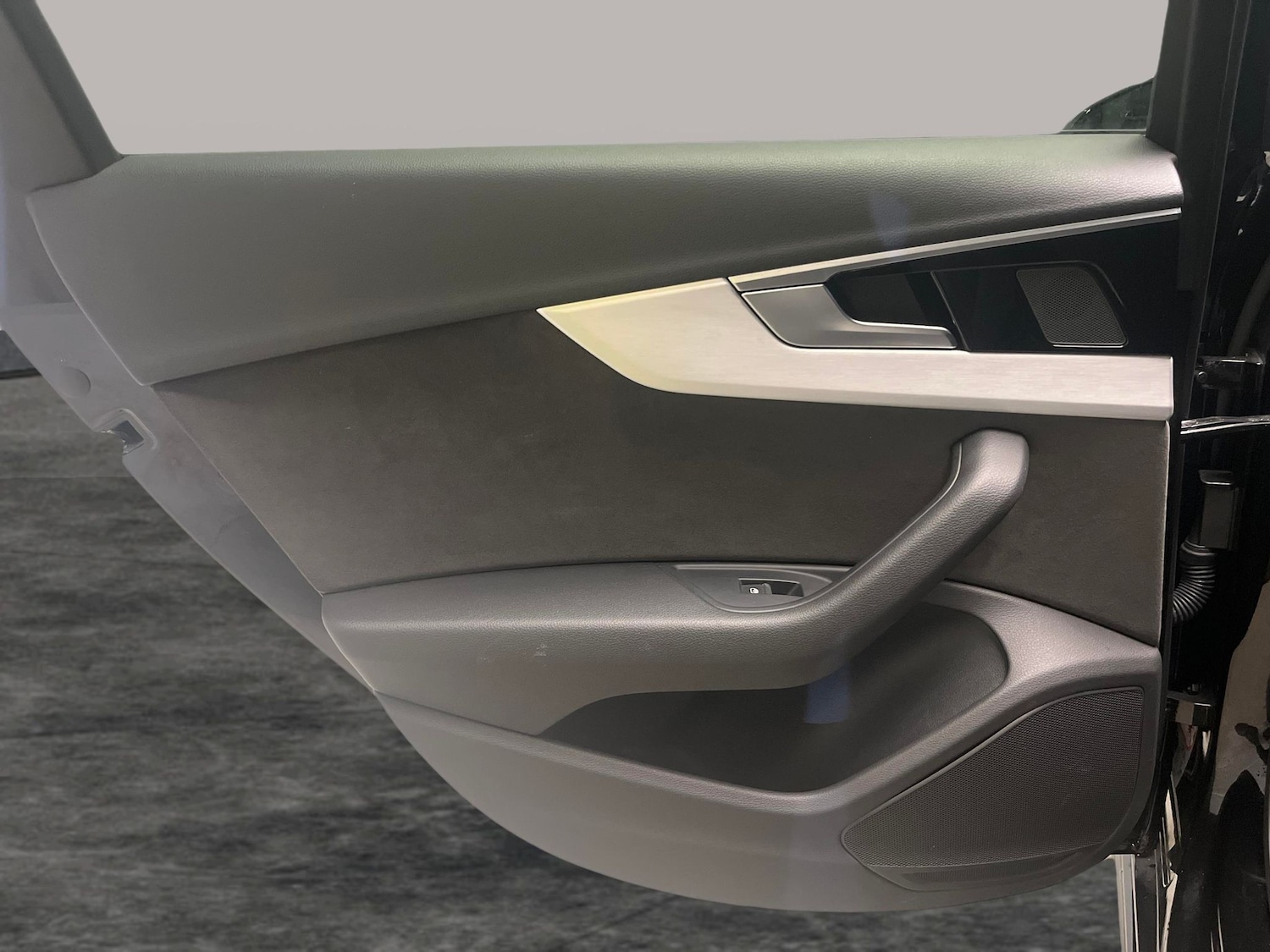 Used Audi A4 2020 for sale - 77679216: Photo 27