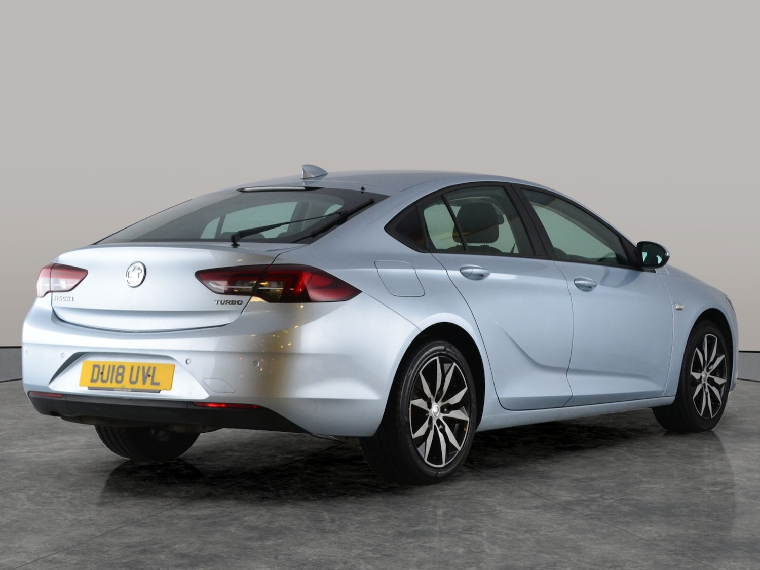 Used Vauxhall Insignia 2018 for sale - 76845768: Photo 10