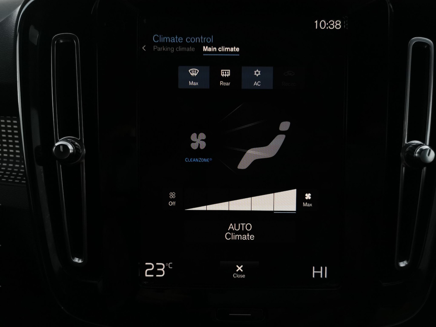 Used Volvo XC40 2021 for sale - 77103761: Photo 17