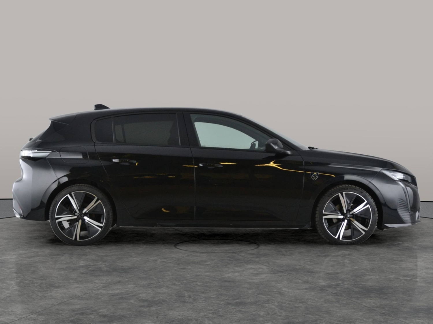 Used Peugeot 308 2022 for sale - 77036573: Photo 12