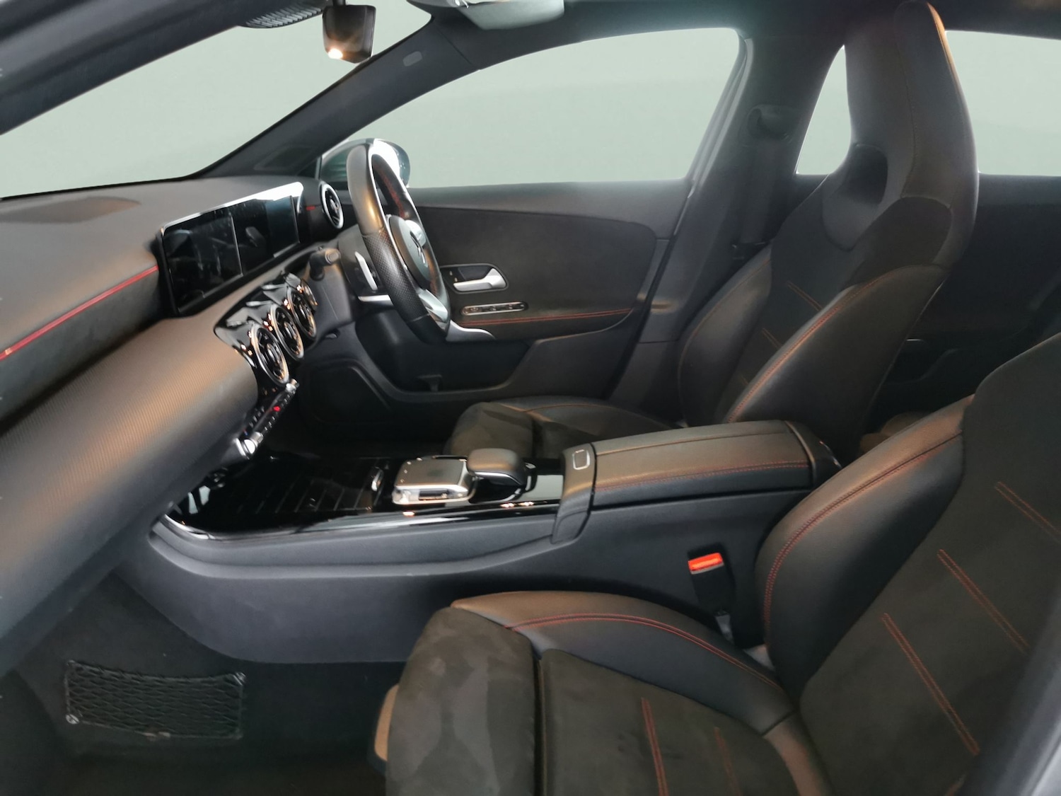 Used Mercedes-Benz A-Class for sale - 77829720: Photo 4