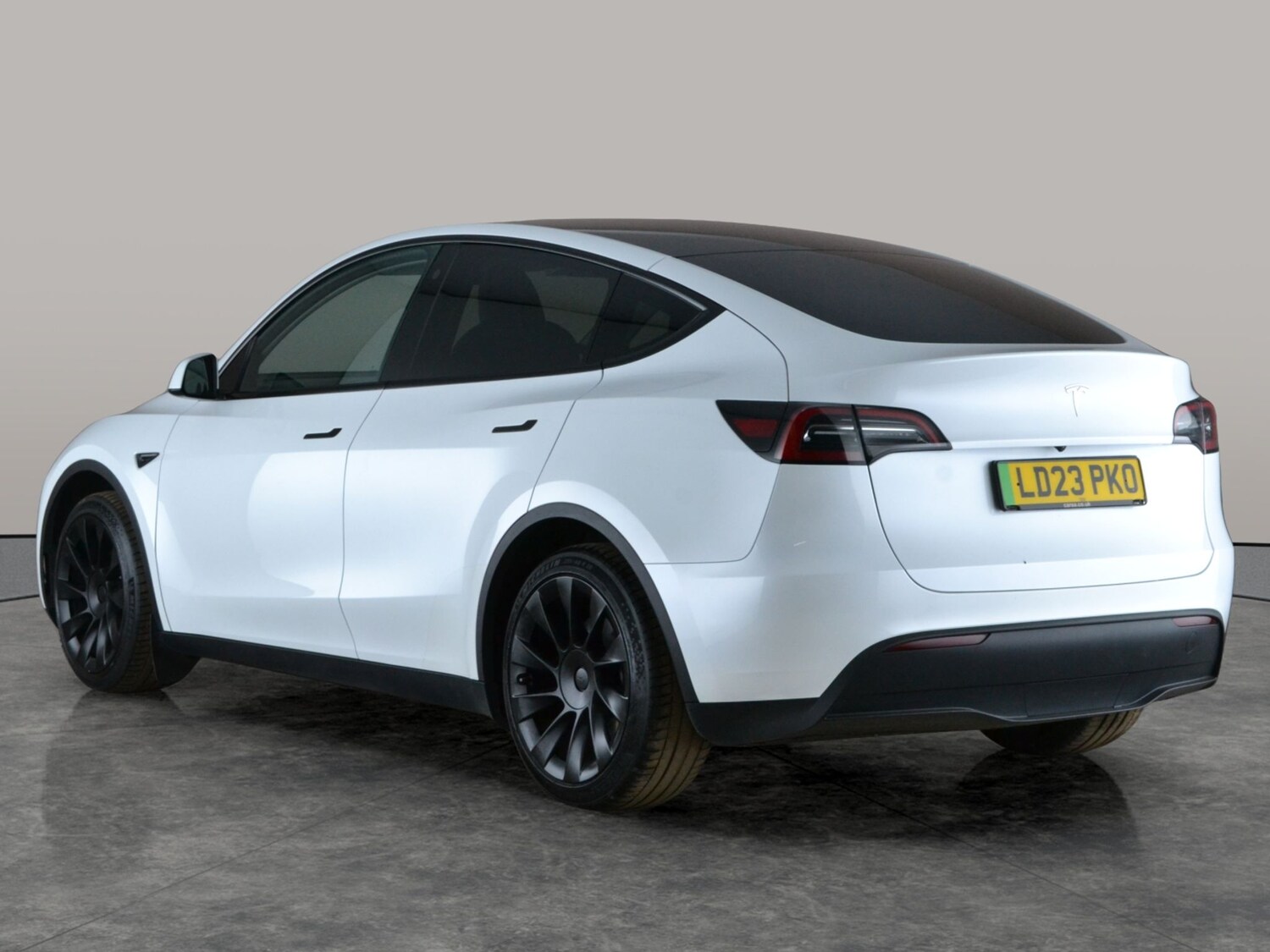 Used Tesla Model Y 2023 for sale - 78163657: Photo 14