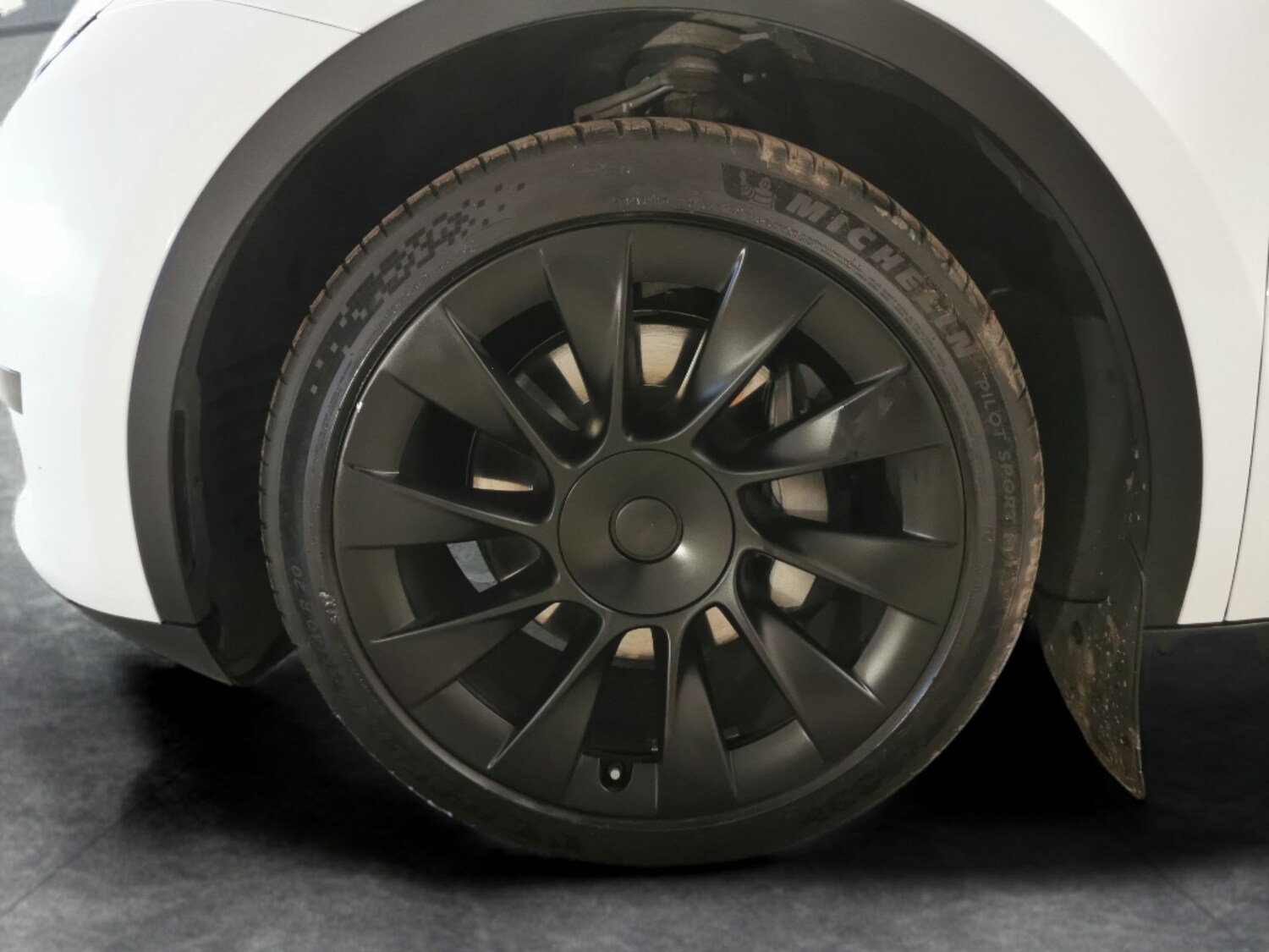 Used Tesla Model Y 2023 for sale - 78163657: Photo 26