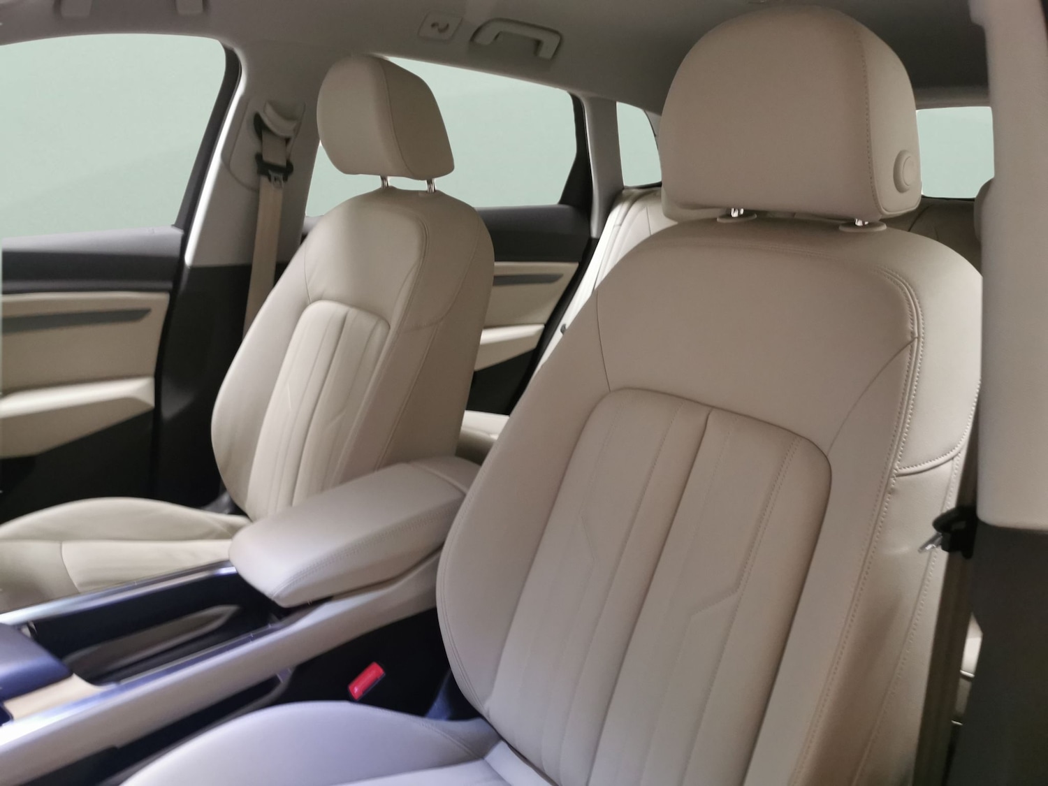 Used Audi e-tron 2022 for sale - 77846141: Photo 7