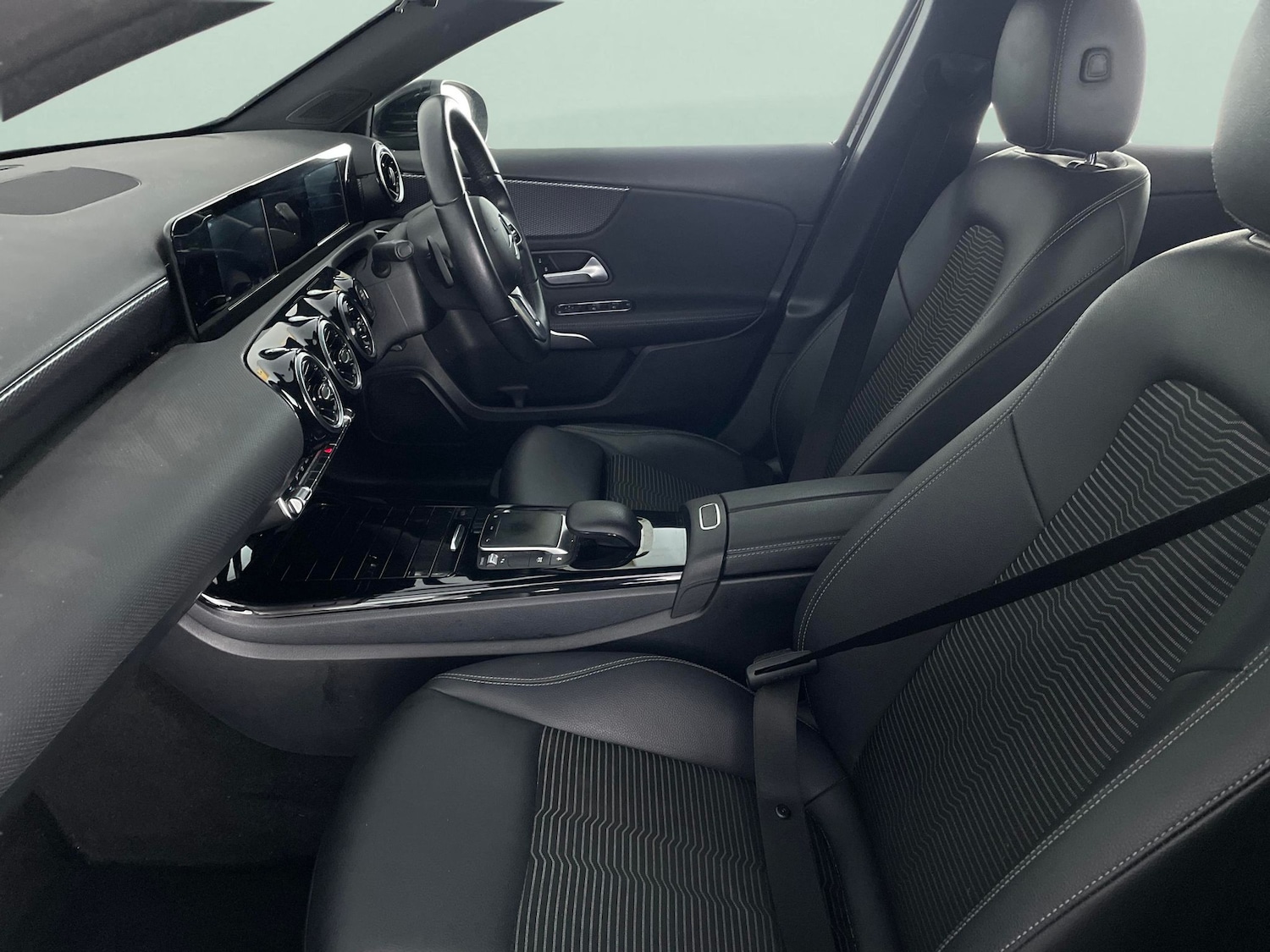 Used Mercedes-Benz A-Class 2022 for sale - 76626284: Photo 4