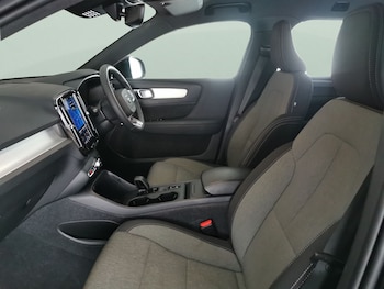 Used Volvo XC40 2023 for sale - 78744756: Photo