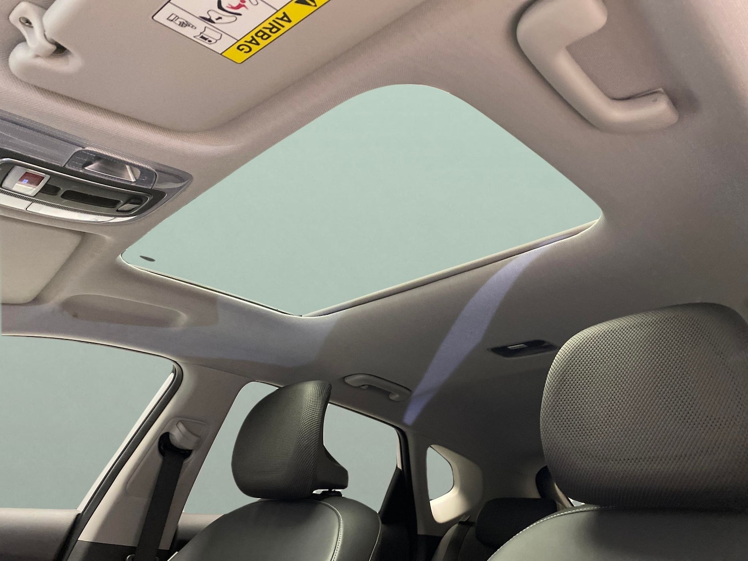 Used Hyundai KONA 2024 for sale - 77842010: Photo 5