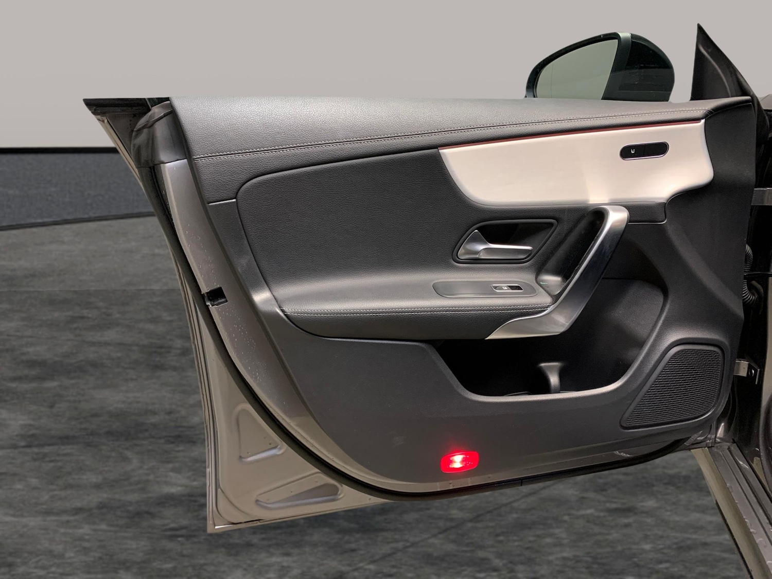 Used Mercedes-Benz CLA 2022 for sale - 76669950: Photo 31