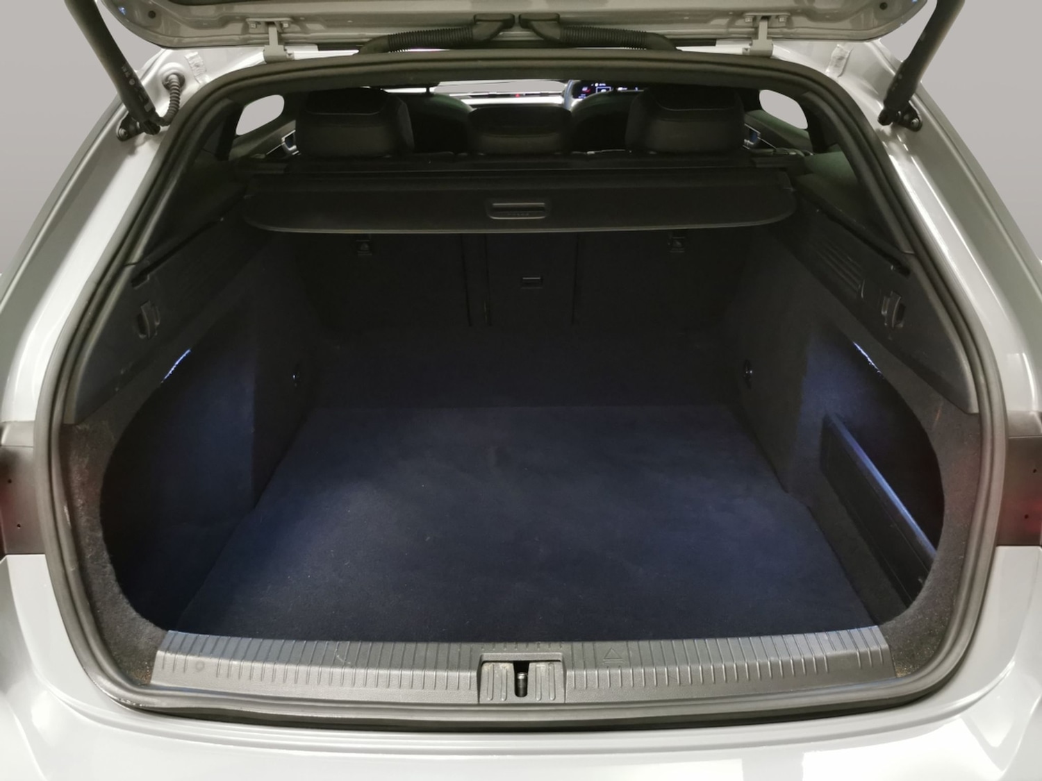 Used Volkswagen Arteon 2022 for sale - 77802941: Photo 31