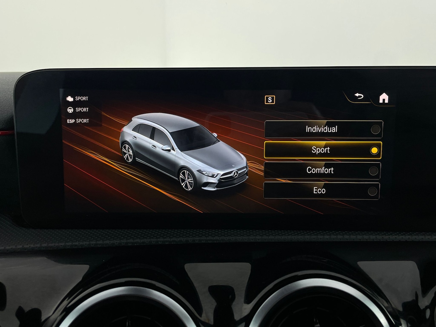 Used Mercedes-Benz A-Class 2021 for sale - 76542655: Photo 20