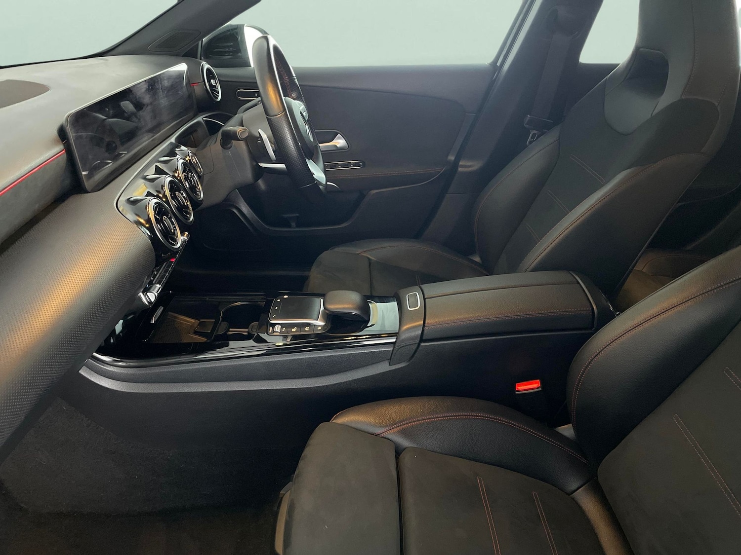 Used Mercedes-Benz A-Class 2021 for sale - 76542655: Photo 4