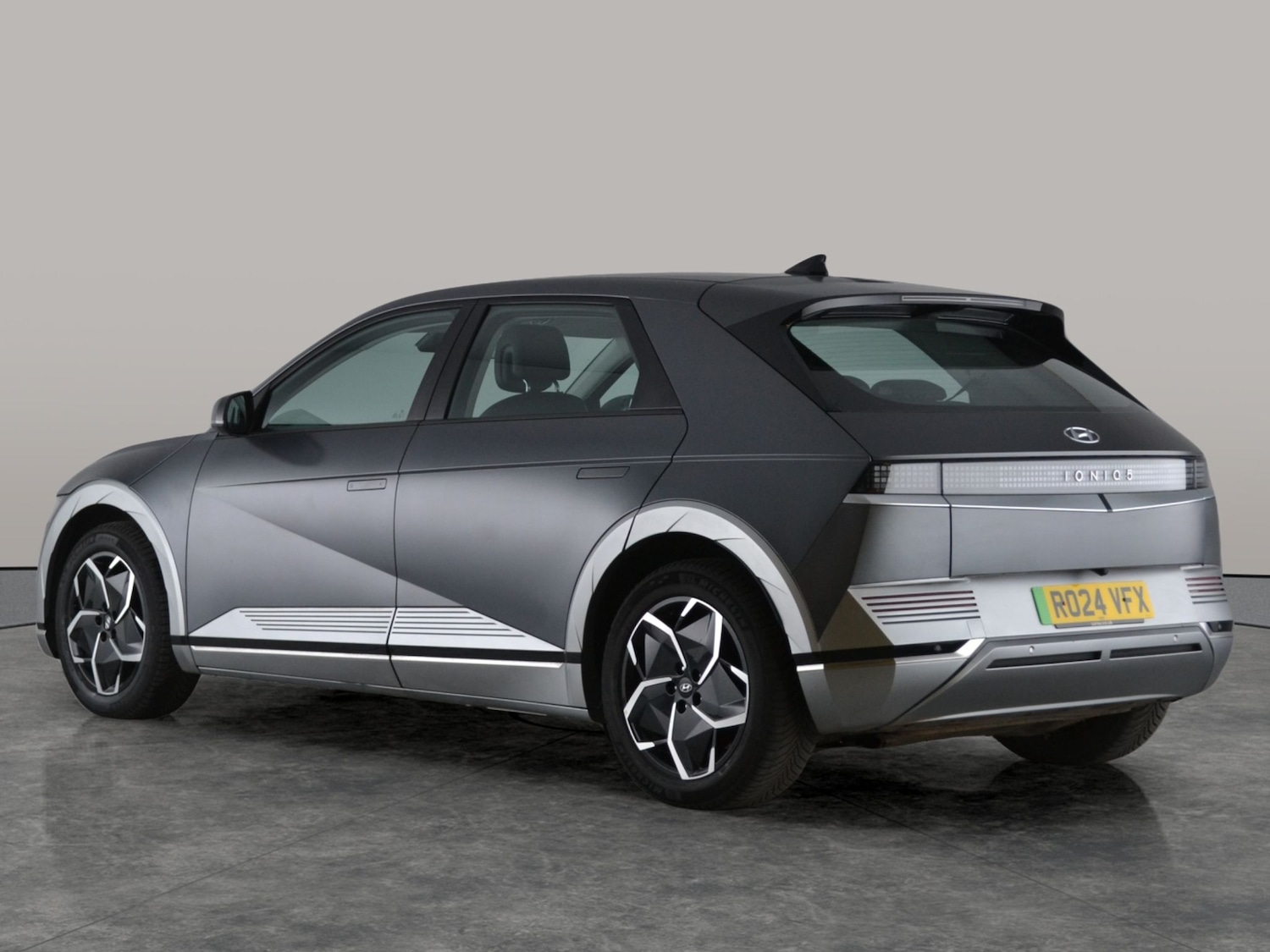 Used Hyundai IONIQ 5 2024 for sale - 78133969: Photo 8