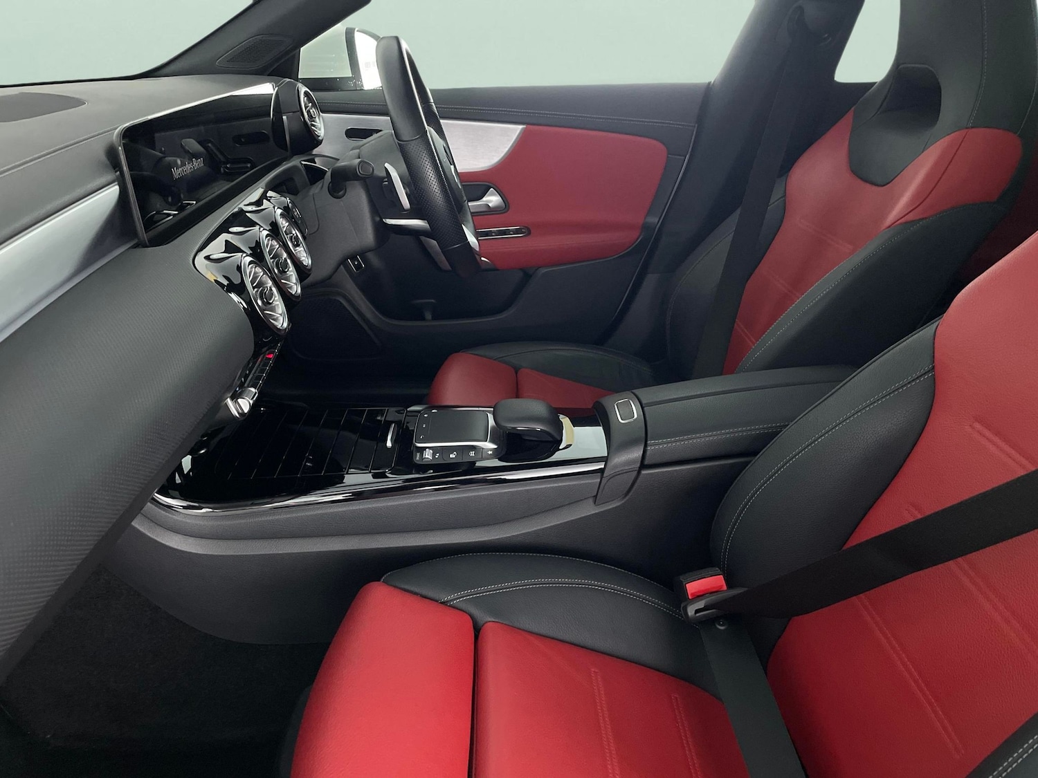 Used Mercedes-Benz CLA 2021 for sale - 76526611: Photo 4